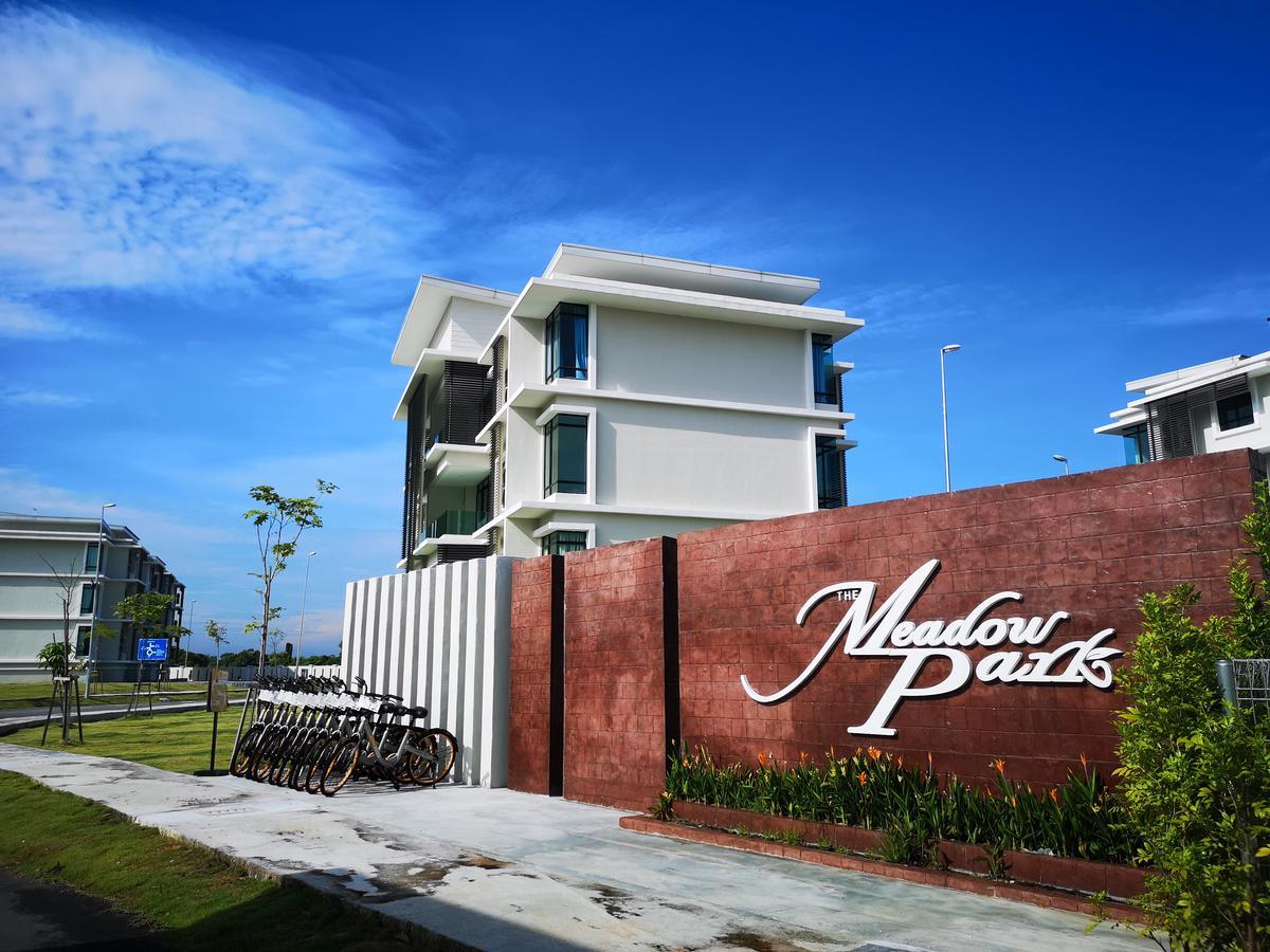 Appartamento The Meadow Park Kampar Esterno foto